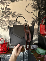 THE MAGIC CHAIN CHARM