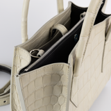 THE PALE ALLIGATOR LITTLE FANG