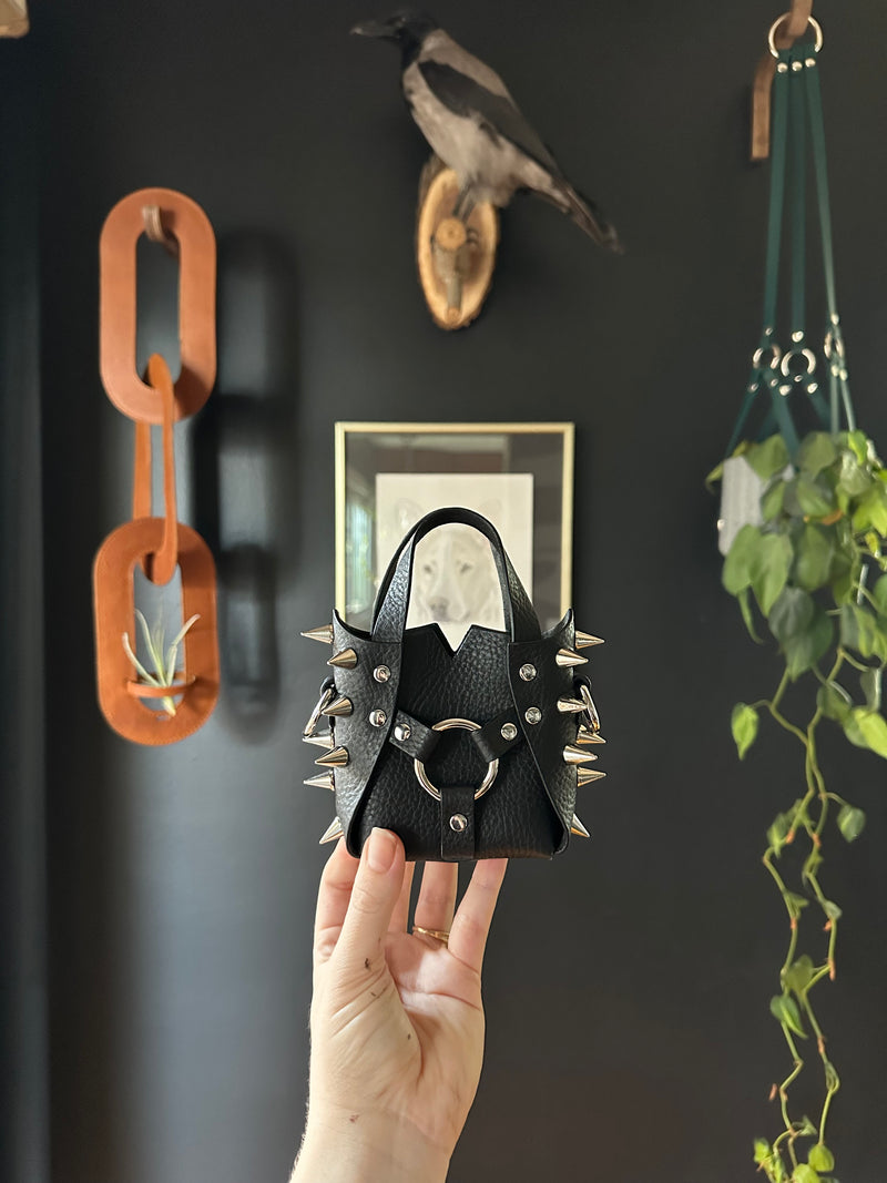 THE SPIKED MICRO PALLAS CHARM