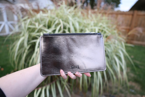 MIRROR POUCH - Black & Nickel