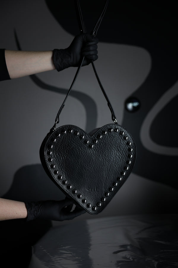 THE STUDDED HEARTBREAKER